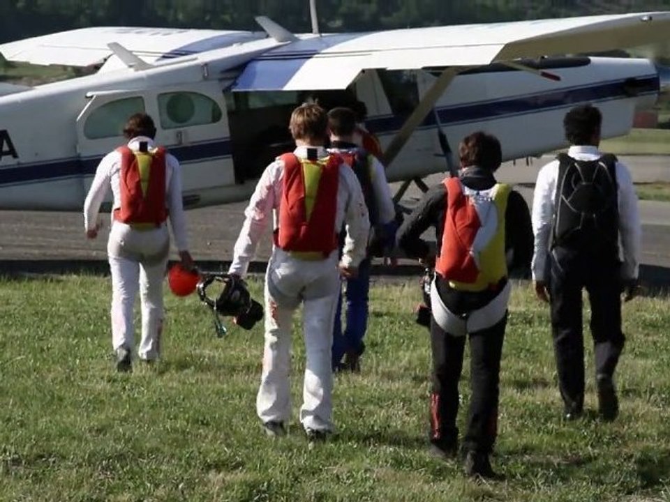 Largo Winch 2 - Tomer Sisley Cascade Avion