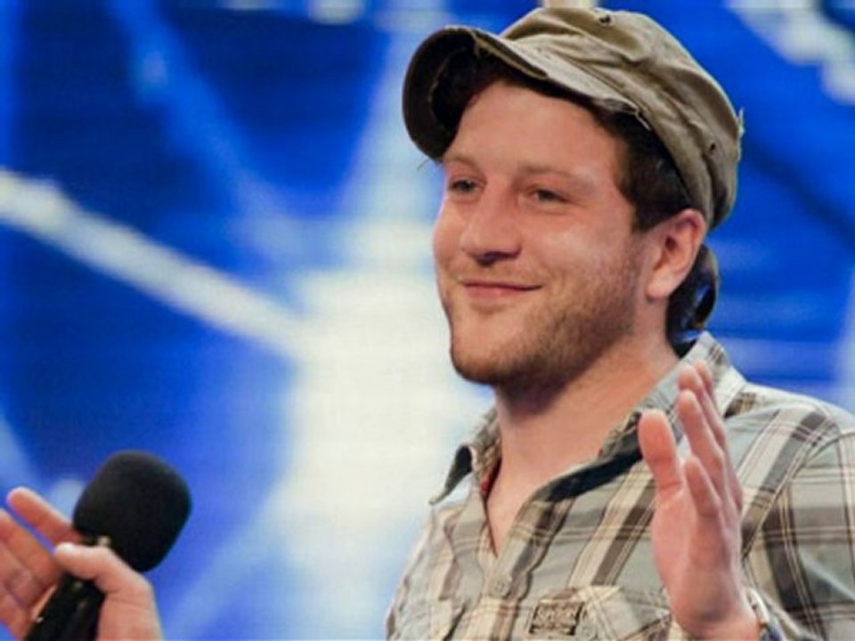 X Factor's Katie and Matt sharing a bed?