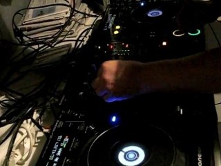 Dj Toffou mix émission zone rouge 10.10.2010