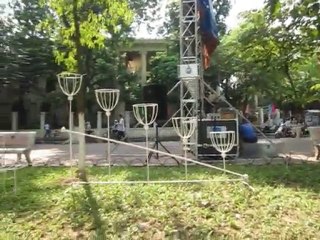 Lac HOAN KIEM en journée