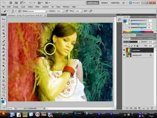 Graphiczede.com- Fotoğrafın bölümlerini farklı renkte yapma