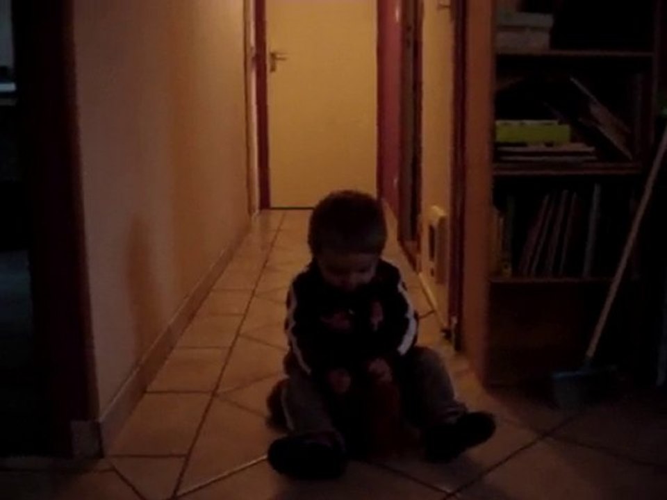 Antonin fait de l'équitation!