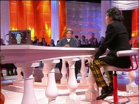 Interview biographie du couturier Kenzo