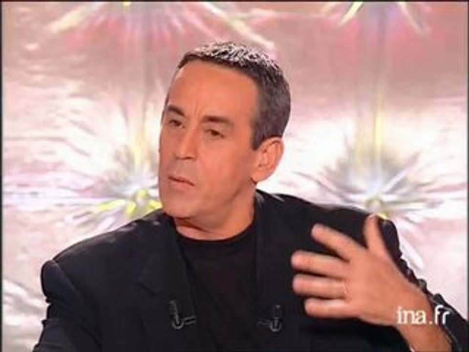 Interview biographie de Darry Cowl