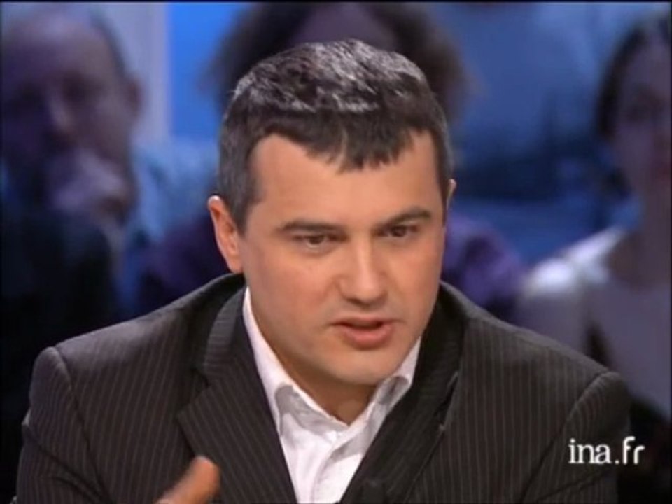 Patrick Pelloux à propos des morts causées par la canicule - Archive vidéo INA