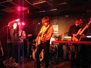 Une minute . Radiosofa