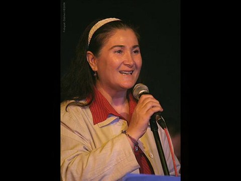 Sabahat Akkiraz - Açılın Kapılar Şaha Gidelim