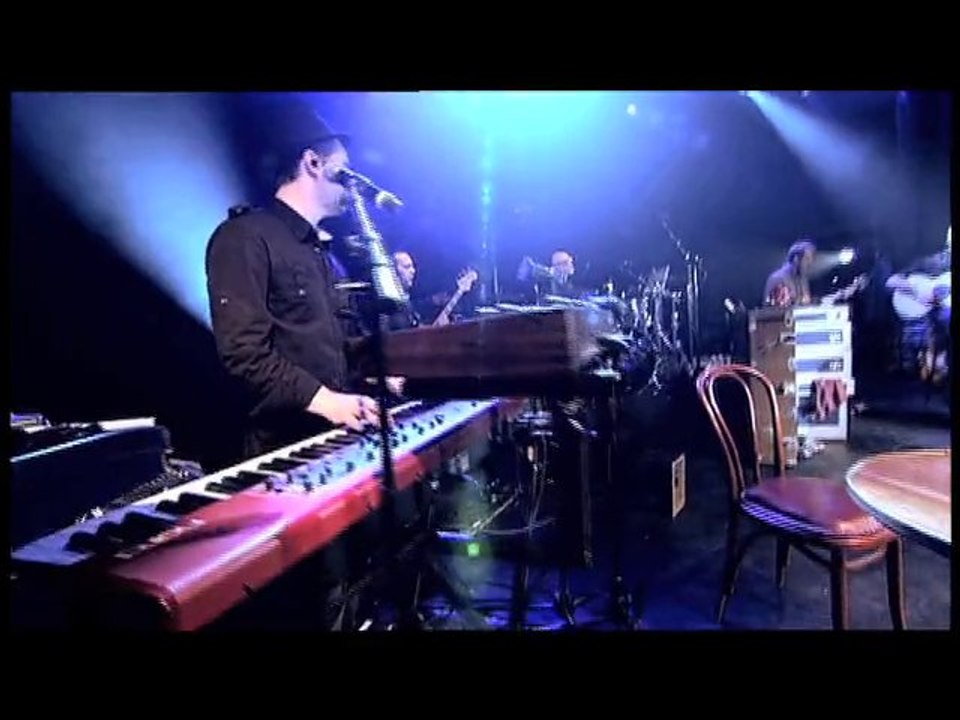 Michel Fugain "A l'Alhambra" Teaser 01 HD "D'l'amour"