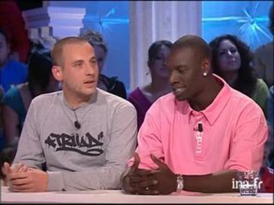 Omar et Fred dans Tout Le Monde En Parle - Archive INA