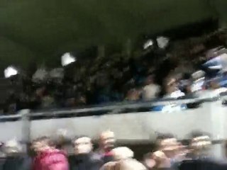 L'ambiance dans les tribunes à Bègles.