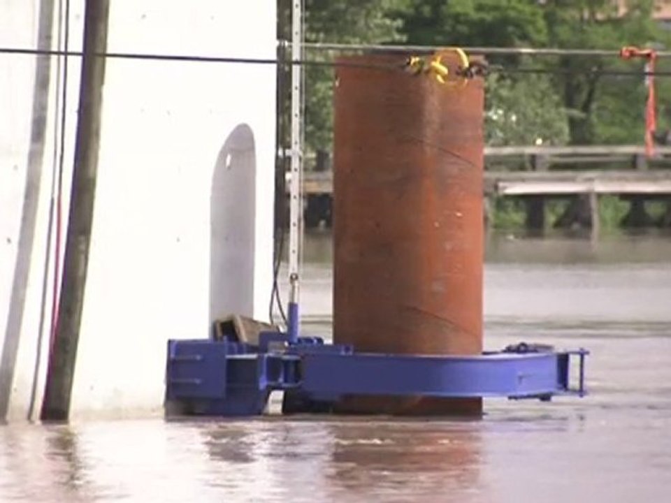 Pont Bacalan-Bastide : ilots et embase