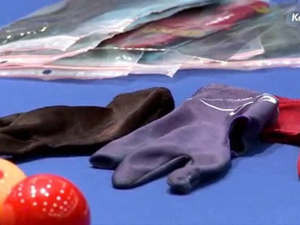 What's in the billiard cue case of Frédéric Caudron