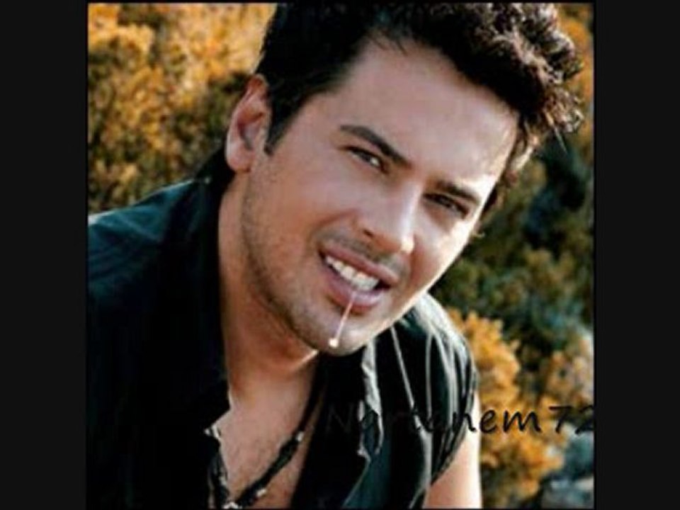 Emre Altug 2010 ,, 01. Cifte Kavrulmus´´   by Nartanem72