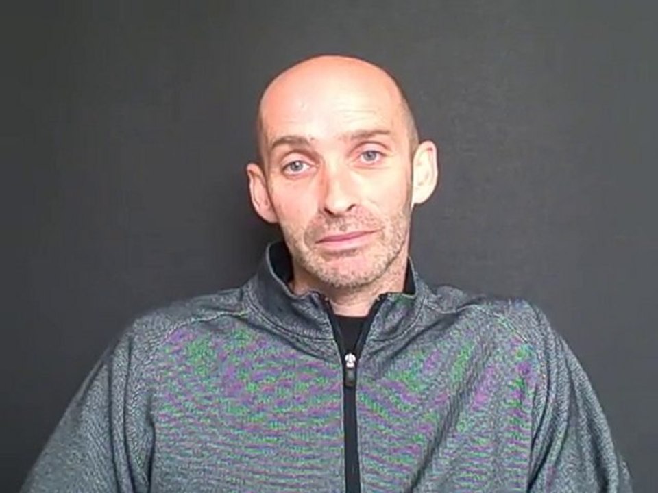 Tooth Whitening Sunderland Peter Friar at Olivers Dental video