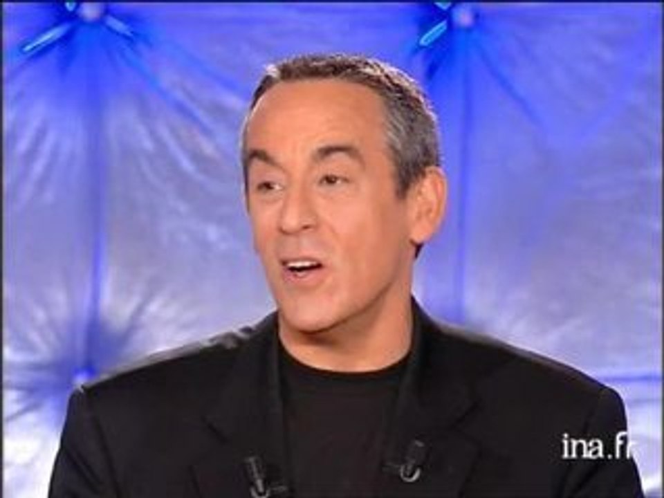 Clovis Cornillac et Stefano Accorsi "Magnéto Serge"