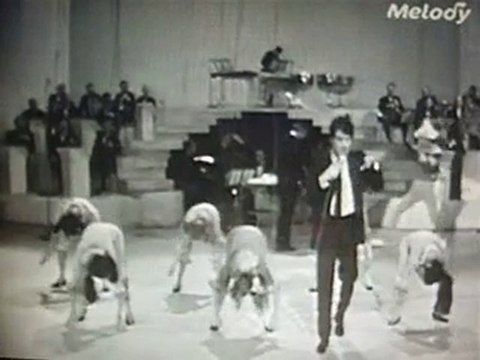 Franck FERNANDEL (nb) Une Marionnette