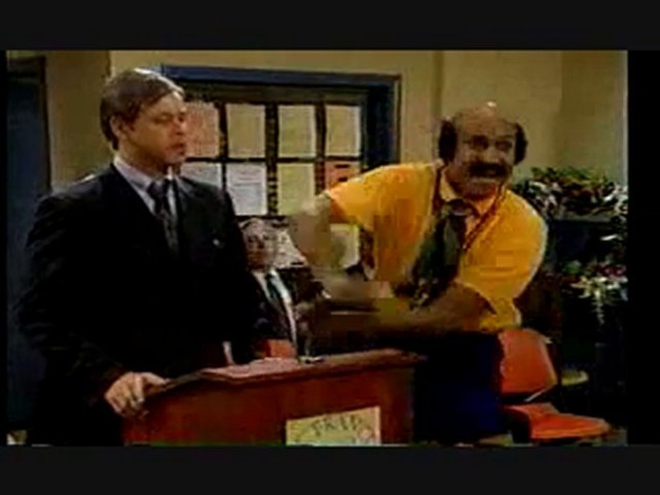 MadTv - Coach Hines (Funeral Service)