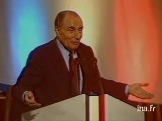 Soigne ta gauche ! Soigne ta droite !