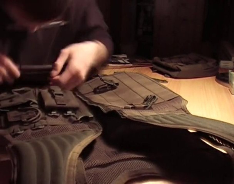 poches STRIKE sur gilet Elite Blackhawk!