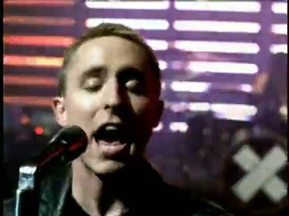 Yellowcard - Lights And Sounds official music video[HQ]