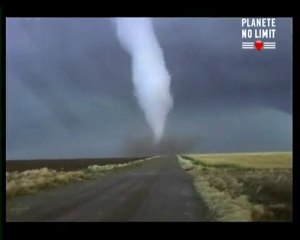 Tornades : Au cœur du monstre [4]