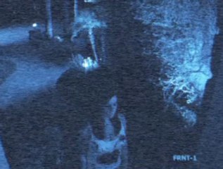 Paranormal Activity 2 - Clip 01. Extrañas grabaciones