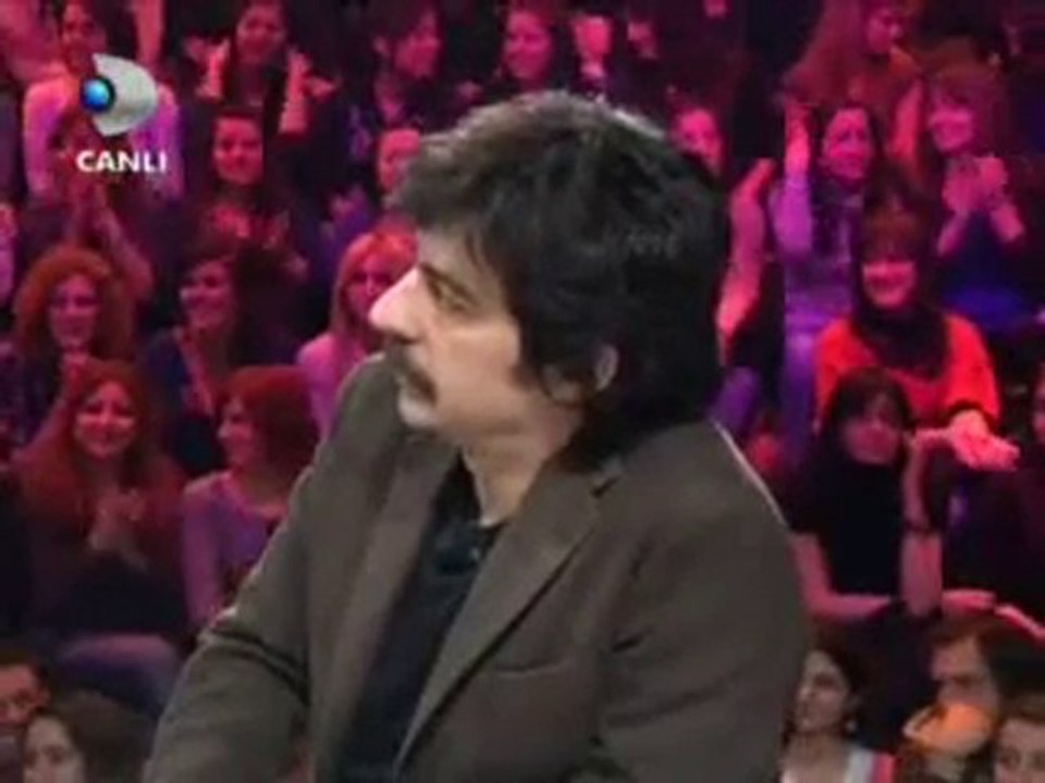 VELET AJDARI OYNATIYOR OKAN BAYÜLGENDE DADALIYOR :)) KOMİK