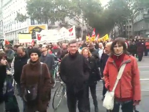 manifestation a lyon pour le retraite a 60 ans 19/10/2010