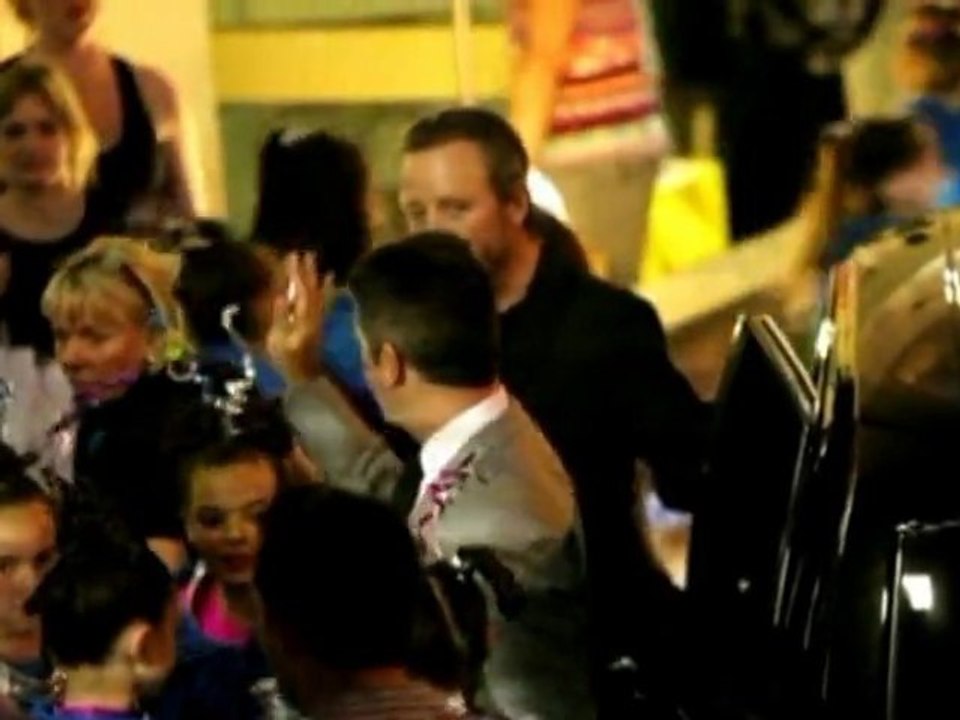 SNTV - Exklusiv: Simon Cowells großer Deal