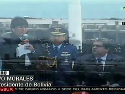 Bolivia y Perú relanzan relaciones con acuerdo que autoriza