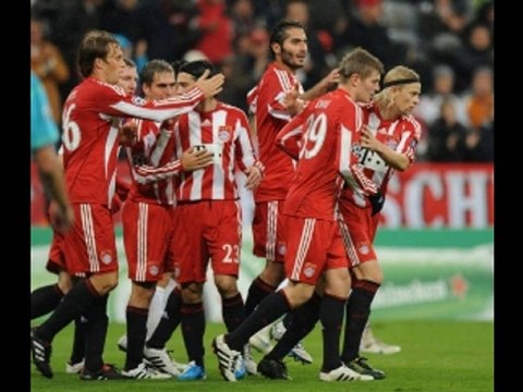 Bayern Munich 3-2 CFR Cluj Two own goals, Gomez scored