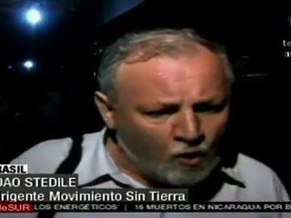 Intelectuales brasileños expresaron su respaldo a Rousseff