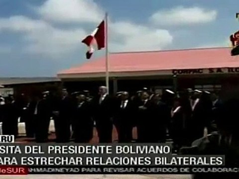 Morales llega a Perú para relanzar las relaciones bilaterales