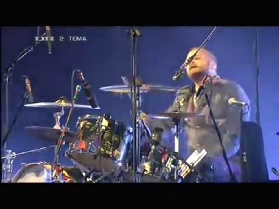 Coldplay Lit and Violet Hill Roskilde Festival 2009