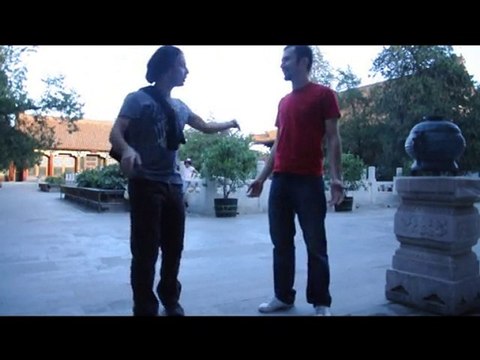 Baska Turlu Bir Sey Pekin'de