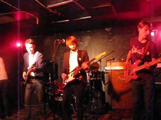 Drunky Droguy Jenkins . Les Waterllillies