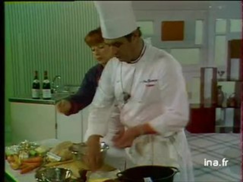 [Le coq au vin et les crêpes au sucre]