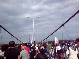 Boğaziçi Köprüsü Sallantısı