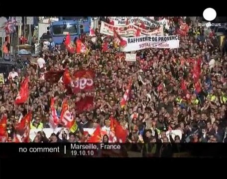 Wave of strikes in France over pension reforms - no comment