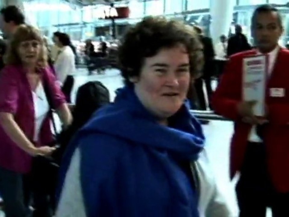 SNTV - Susan Boyle feels the love