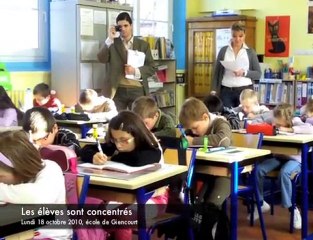 Breuil-le-Vert : Edouard Courtial lit la dictée ELA
