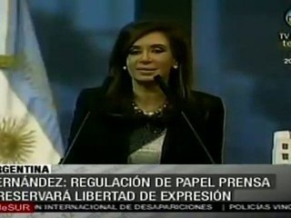 El Gobierno presenta un proyecto para regular la venta de papel prensa
