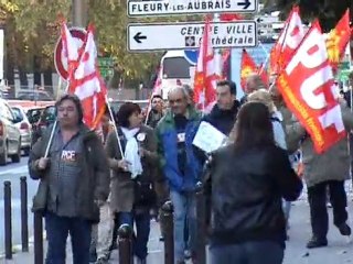 Dépôt de plus de 10 000 signatures à la permanence de l’UMP