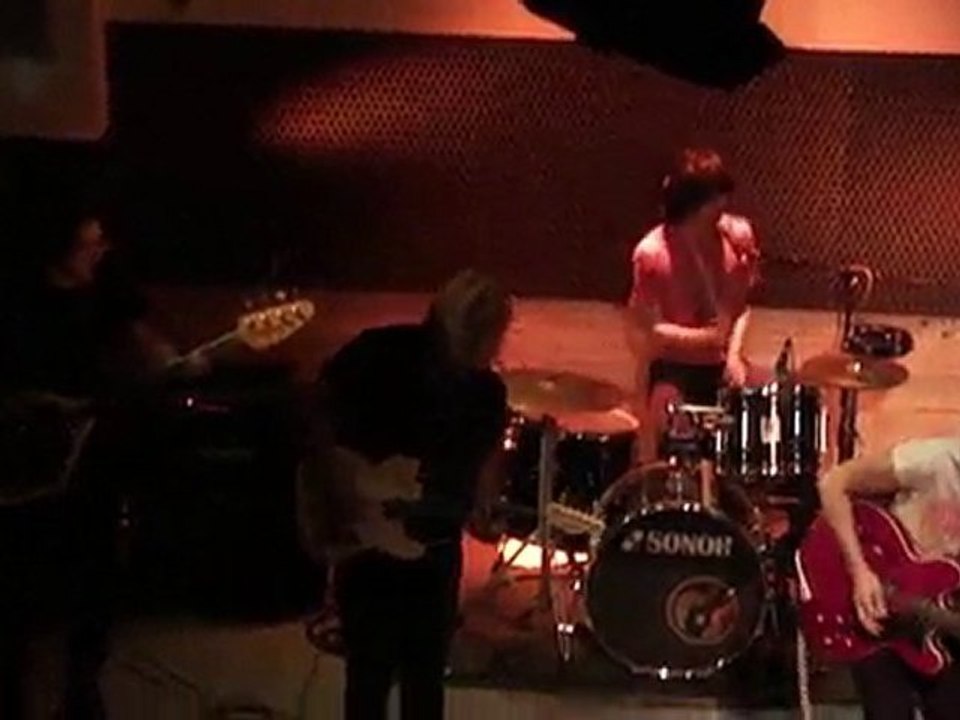 LOS EXPLOSIVOS (fuego)