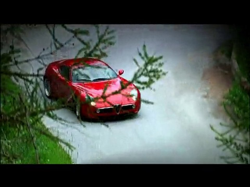 Alfa Romeo 8C competizione [video officielle]