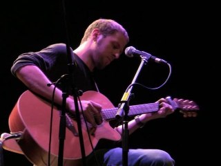 Austyn - Solitaire (Live Bruxelles)