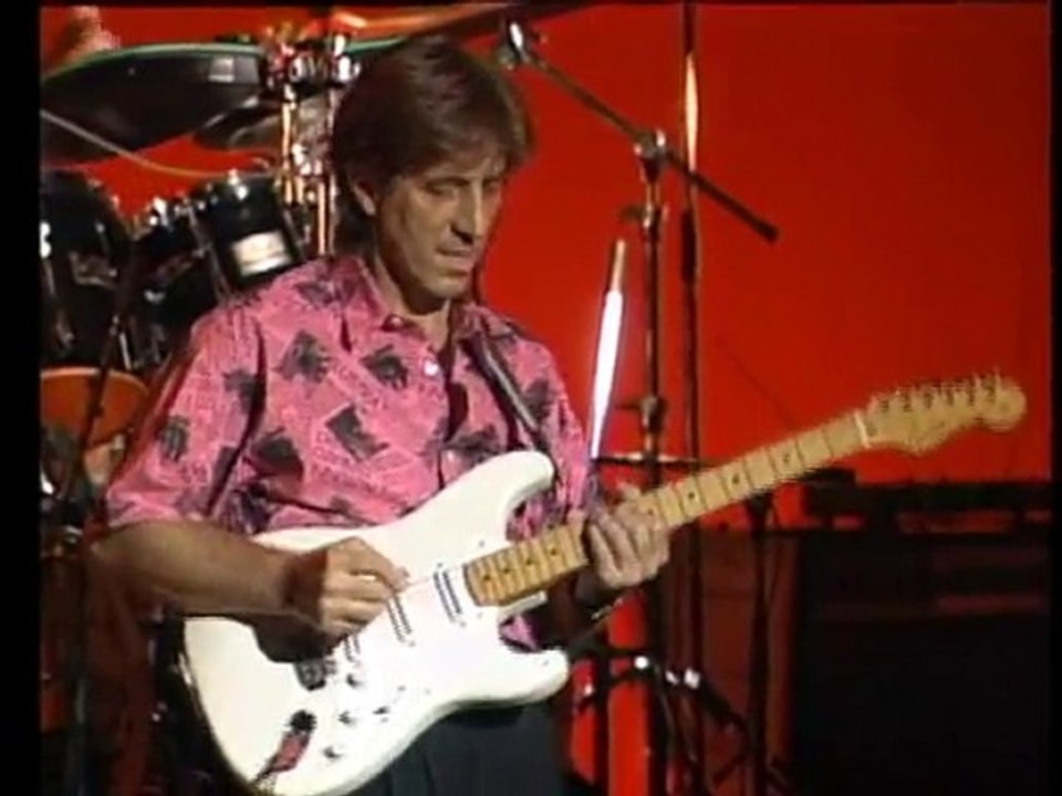 THE VENTURES Apache