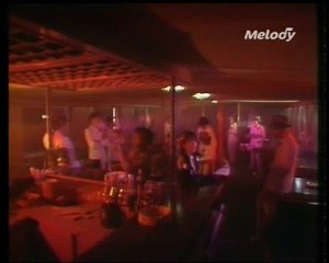 (1981)-l'orchestre du splendid (télé en suisse )-""MACAO""