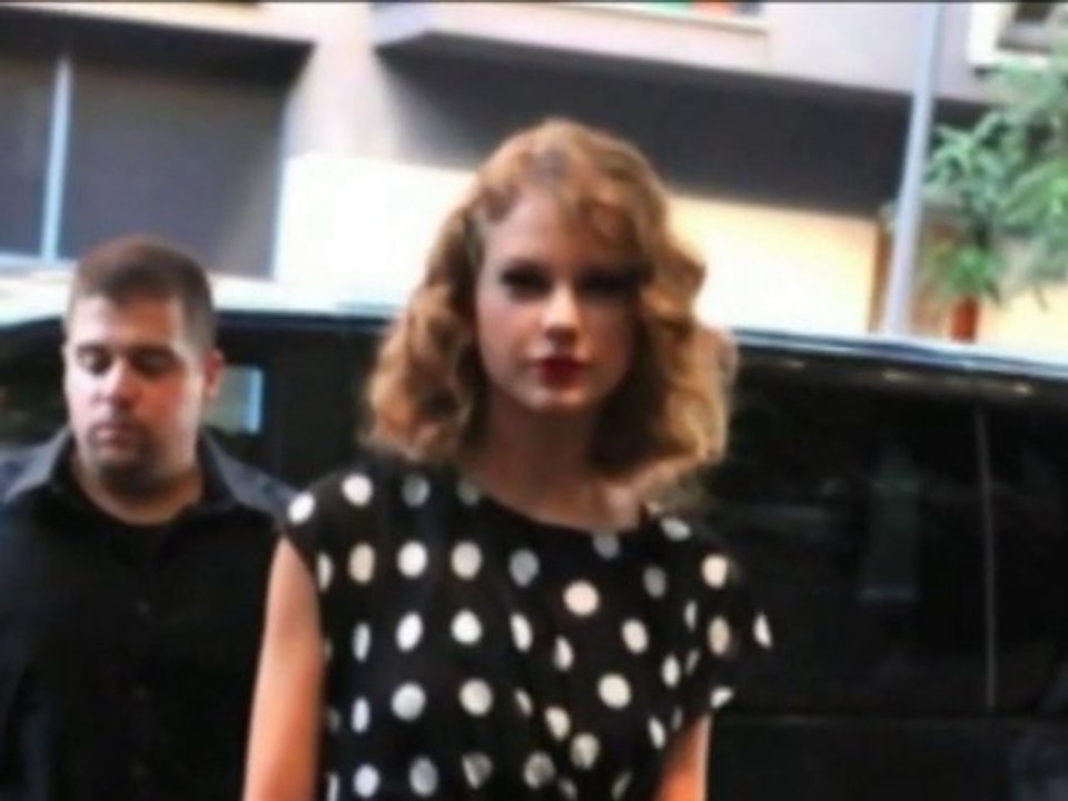 SNTV - Exklusiv: Was Sie trug