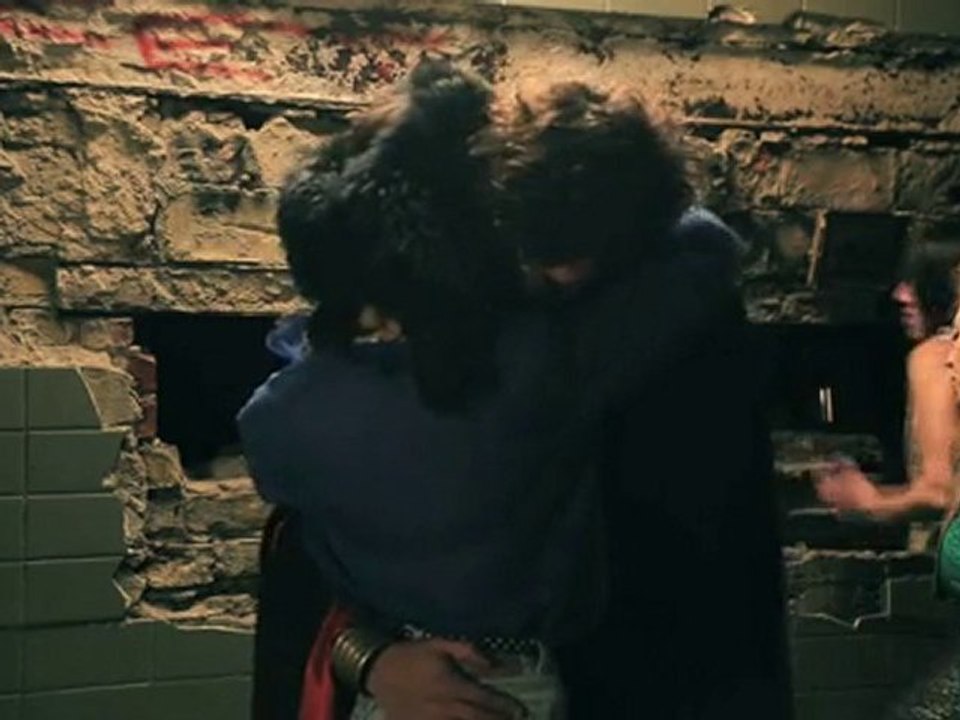 The Moustache - The legs